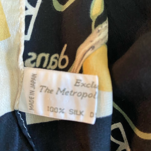 Women's Artistic Print Scarf - Multicolor - Picture 4 of 4